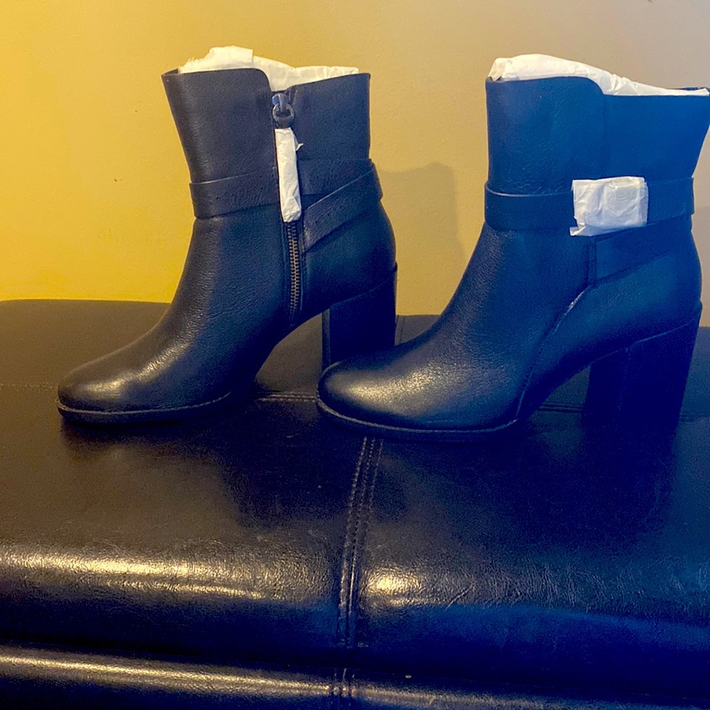 Splendid Calles Black Booties
